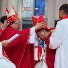 Ordenación episcopal de Mons. Anthony Li Hui en China