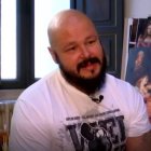 Adam Piekarski se arruinó en Italia mientras realizaba viajes durante su juventud hasta que, años después, sus habilidades como pintor le llevaron a ser pintor del Vaticano.