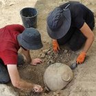 Arqueólogos excavan jarras en Khirbat er-Rai... de época de los Jueces... y sale un pseudónimo de Gedeón - foto Saar Ganor, IAA