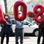 Los familiares de la hermana la visitan siempre por su cumpleaños, incluso en pandemia.