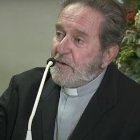 El sacerdote Javier Silva, que fue paje en la boda de Balduino y Fabiola, explica cómo sus tíos arroparon su fe y vocación