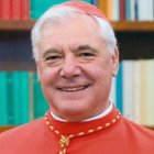 El Cardenal Müller defiende el acceso de los fieles a los sacramentos, frente a algunos obispos que imponen restricciones