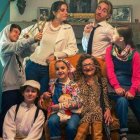 Un gran público, la combinación de la comedia y el musical y la voluntad de ofrecer ayudas a las familias en crisis son las grandes bazas de Tengamos la fiesta en paz, de Juan Manuel Cotelo.