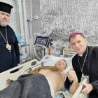 El obispo latino Honcharuk y el metropolita ortodoxo Mitrofán comparten búnker, con familias y heridos, en Járkov, ciudad rusohablante muy bombardeada por los rusos