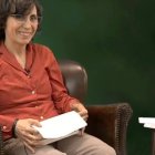 Reyes García narra su historia de superación ante la adversidad y la dificultad, aferrada a su deseo de encontrar a Dios, el amor y la felicidad.