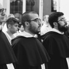 Fray Pietro Zauli, el tercero desde la izquierda es desde el 1 de mayo sacerdote dominico