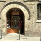 La Librería Balmes de Barcelona, en el edificio modernista de la Balmesiana, cumple cien años