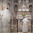 El Papa Francisco reza en la tumba de Santo Domingo en Bolonia (Dominicos.org).