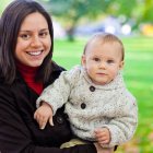 Zoe es ahora también una joven madre, y se siente orgullosa de que su madre no la abortara