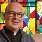 Stephan Kappler es psicólogo y sacerdote, especialista en ayudar a otros sacerdotes con problemas de salud mental y emocional