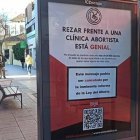 Rezar ante una clínica abortista está genial - este es el mensaje que los políticos woke de la izquierda abortista quieren cancelar y ordena retirar de las calles