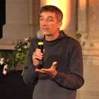 Guillaume se encontró de golpe con las respuestas que no conocía a preguntas que no se había planteado.