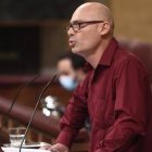 El diputado de Podemos Txema Guijarro pone sobre la mesa del congreso la cara más laicista de Unidas Podemos mediante una proposición no de ley.