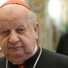 El cardenal polaco Stanisław Dziwisz, otro eclesiástico falsamente acusado de encubrimiento de abusos.