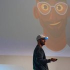 El dibujante Samlo, muy seguido en Instagram, es popular por sus dibujos de la Virgen y de Jesús - habló en las SCB Talks de Barcelona