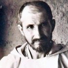 La espiritualidad y la misma vida de Charles de Foucauld (1858-1916) sirvieron de inspiración a Kiko Argüello.