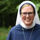 Sor Lucía Christi llegó a la universidad queriendo ser médico, esposa y madre, pero Dios la llamó a algo distinto.