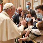 Durante su pontificado, Francisco presidió tres Jornadas de las Familias, escribió una encíclica y dedicó numerosas catequésis a los miembros más débiles de la familia.