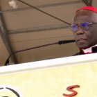 El cardenal Robert Sarah (en la imagen, durante su intervención del pasado verano en Medjugorje) anima a los cristianos a tener una vida espiritual intensa y activa mediante la oración y los sacramentos.
