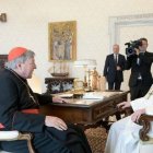 El Papa Francisco con el cardenal Pell en octubre de 2020