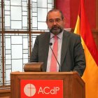 Alfonso Bullón de Mendoza lleva cuatro años al frente de la ACdP, un periodo durante el cual ha renacido el periódico 'El Debate' y se han puesto en marcha diversas iniciativas de presencia pública católica.
