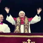 Desde el mismo día de su elección como Papa, Benedicto XVI conoció el asedio de quienes sabían que no iba a rendir la Iglesia al mundo.