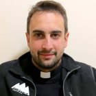 Daniele Bonanni es un joven seminarista de la Fraternidad Misionera de San Carlos Borromeo, vinculada a Comunión y Liberación.