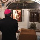 El Nuncio en España, Bernardito Aúza, visitó la tumba de Santa Teresa en Alba de Tormes