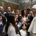 El Papa Francisco en el bautizo de 13 niños en la Capilla Sixtina en el Día del Bautismo del Señor de 2023