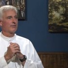 La experiencia del padre Sebastian Walshe es que muchas personas rectifican su vida por completo antes de morir.