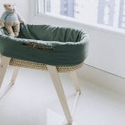 Las cunas del mundo, sobre todo en Occidente, se van quedando vacías. Es como si hubiésemos renunciado al futuro. Foto: Sandro González / Unsplash.