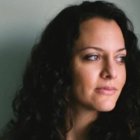 Hija de padres judios y musulmanes, Sarah siempre consideró la fe como una simple etiqueta sin compromisos personales. Un día, su compromiso de vida le exigía abrirse a la fe y ella "probó" suerte.