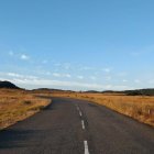 El camino de la vida es una búsqueda de la felicidad. ¿Dónde podemos realmente encontrarla al finalizar el recorrido? Foto: Jignesh Chudasama / Unsplash.