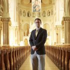 Tyler Vanderweele: "La participación en la comunidad religiosa afecta a tantos aspectos diferentes de la vida de una persona que se obtienen grandes efectos en salud y bienestar".