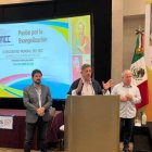 Durante los próximos 4 años, Álvaro Martínez (en el centro) presidirá el Organismo Mundial de Cursillos de Cristiandad tras su nombramiento en el IX Encuentro celebrado del 1 al 4 de junio.