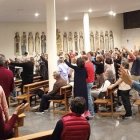 El 24 y 25 de marzo unas 1.200 personas pasaron por una maratón de alabanza de 24 horas en la cripta de los dominicos de Sanchinarro en Madrid