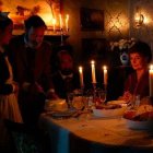 La Sirvienta, ambientada en el siglo XIX y en nuestra época, sobre el mundo del servicio doméstico