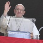 El Papa Francisco saluda en el Ángelus y comenta el Evangelio sobre la corrección fraterna