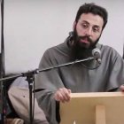 "Llevar un Evangelio o una Biblia en Irán equivale a llevar seis kilos de heroína. No sé quién dejó este libro tirado en la calle aquel día. Pero este libro cambió mi vida", comenta el franciscano André Marie Rahbar.