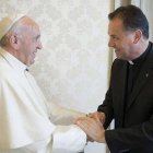 Ángel Fernández Artime, español, superior mundial de los salesianos, conoce a Francisco de su paso por Buenos Aires