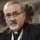 "Debemos detener la violencia y luego aplicar una presión diplomática para evitar que el juego de las represalias se convierta en un círculo vicioso del que sea difícil escapar", dice el cardenal.