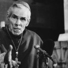 Fulton Sheen escribió y profesó una gran devoción eucarística:sus consejos y costumbres siguen siendo útiles y seguidos por multitud de fieles décadas después de su muerte.