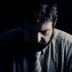 Un 10% de las llamadas que reciben los teléfonos de atención por síndrome postaborto los hacen los padres. Foto (contextual): Gianfranco Grenar / Unsplash.