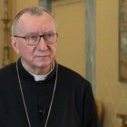Pietro Parolin, secretario de Estado vaticano, habló con el embajador israelí y con el Primer Ministro palestino