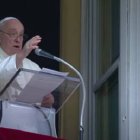 El Papa Francisco en su rezo del Ángelus comenta la parábola de las diez vírgenes