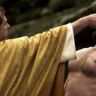 Bautizo del vikingo Rollo en la teleserie Vikingos; San Rimberto y San Óscar fueron valientes en sus viajes misioneros