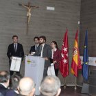En los últimos años, tres iniciativas distintas con un impulso muy joven están llevando el rezo del Rosario a las calles. Sus representantes fueron galardonados por ello con el Premio ReL en la categoría 'Audacia ante el mundo'.