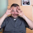 El sacerdote Jesús Silva habla de los engaños de la Nueva Era o New Age en el programa Red de Redes