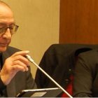 El cardenal Omella junto al cardenal Cobo en la plenaria de los obispos españoles