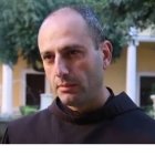 El padre Karakach es un franciscano natural de Alepo, Siria, donde es párroco